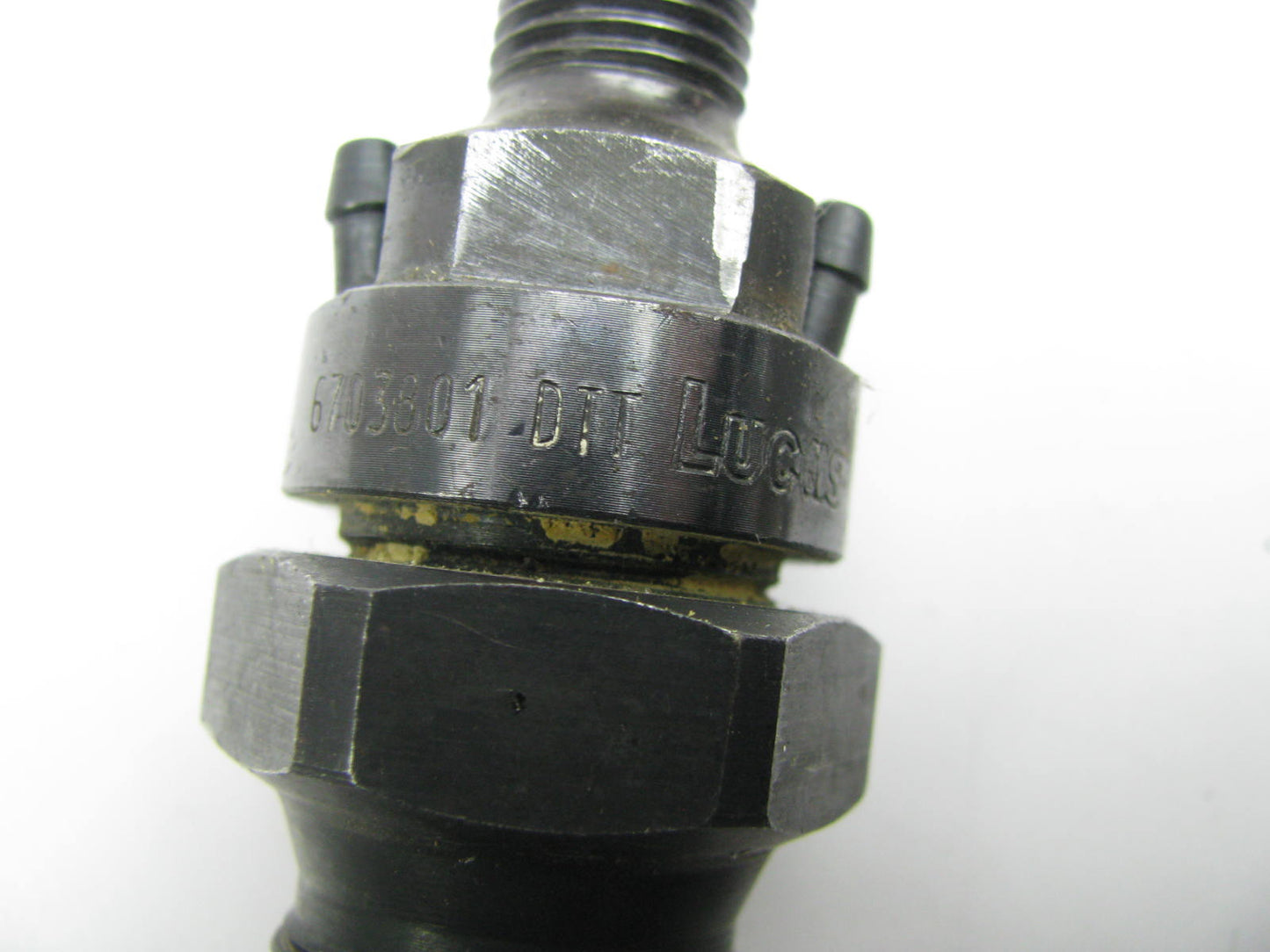 REMAN - OUT OF BOX 6703801 Fuel Injector For 1983-1991 Chevrolet GMC 6.2L Diesel