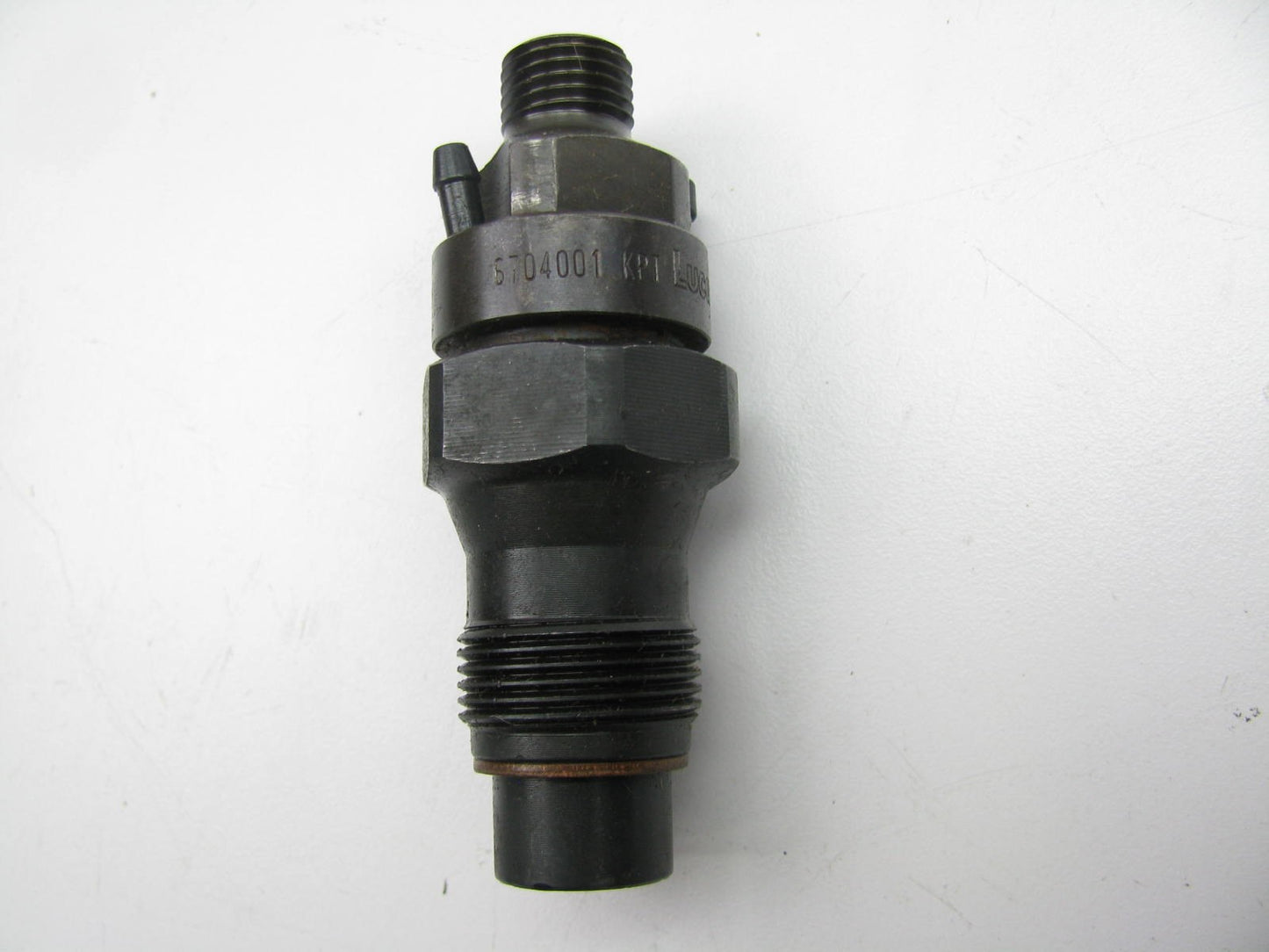 NEW - OUT OF BOX - Fuel Injector Nozzle Delphi # 6704001 GM Chevy 6.2L DIESEL