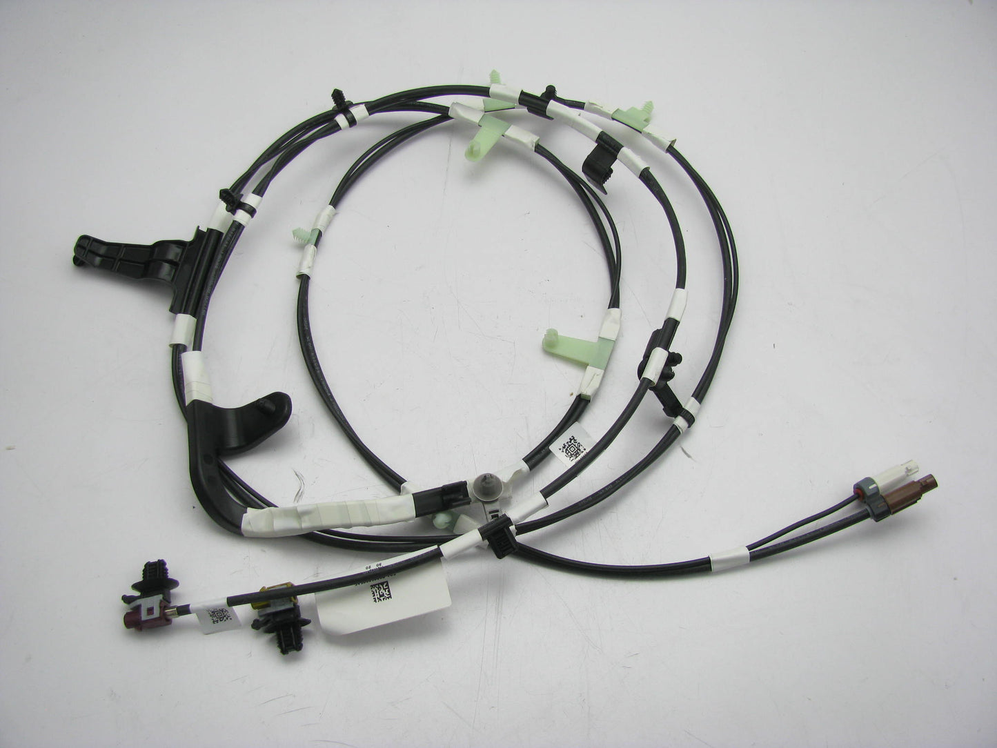 NEW - UNBOXED OEM 68353825AF Telematics Cellular Phone Antenna Cable For Jeep