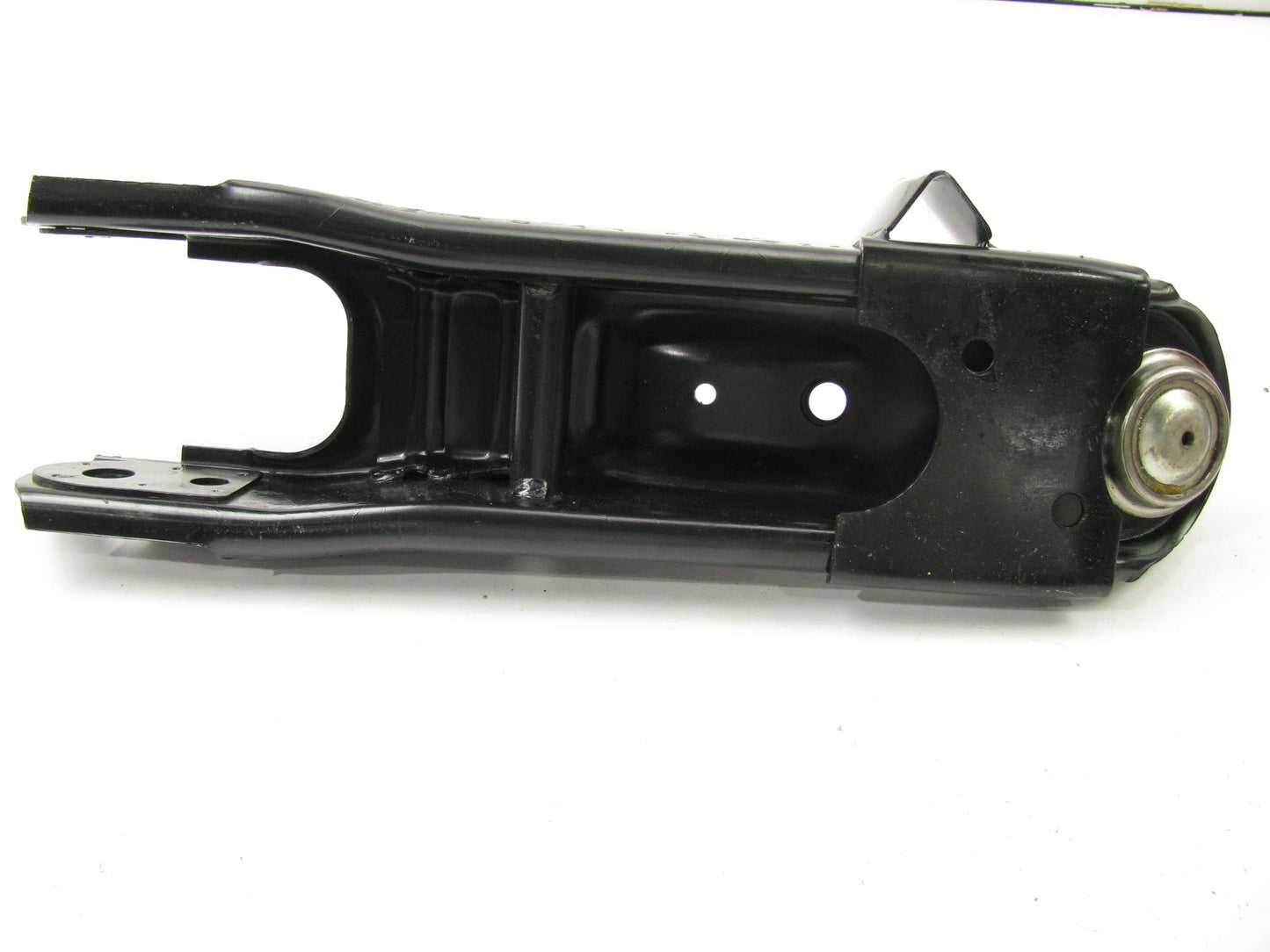 NEW OUT OF BOX - 68883 FRONT LEFT LOWER Suspension Control Arm And Ball Joint