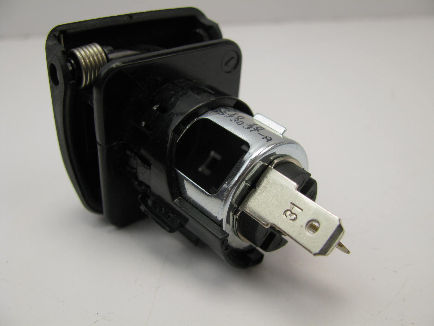 NEW - Out Of Box 6904008 Lighter Socket Mount W/ Cover BMW E87 E90 E92 F30 F20