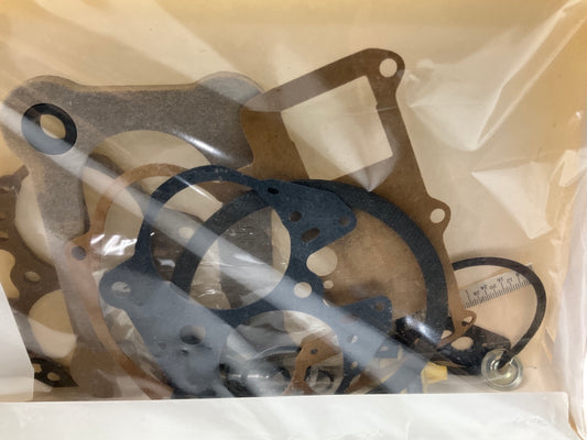 NEW - UNBOXED 696AS Carburetor Rebuild Kit - Rochester 2GC 2GV 2-BBL
