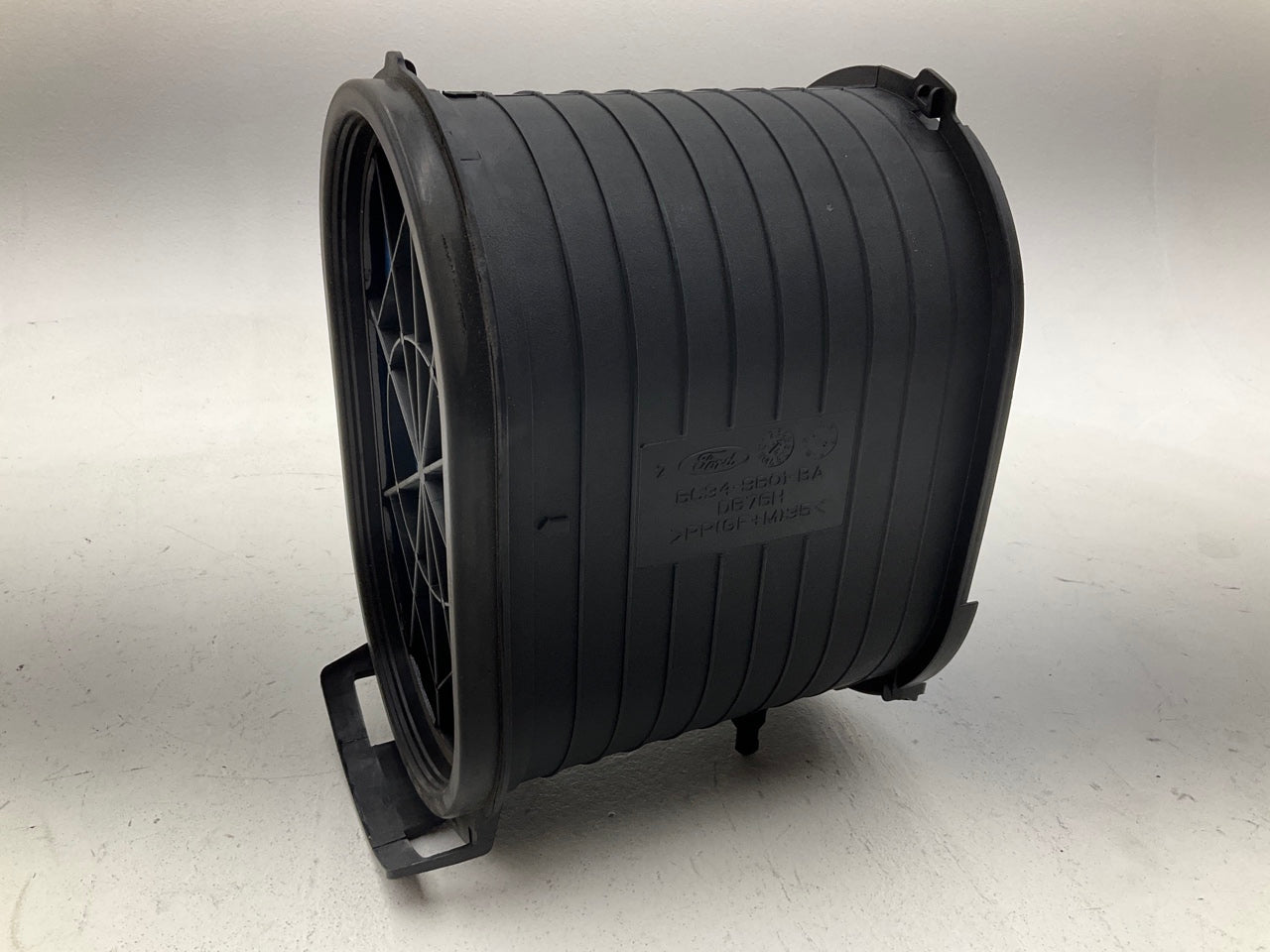 NEW UNBOXED OEM Ford 6C34-9601-BA Air Filter 03-07 Ford F-250 F-350 6.0L DIESEL