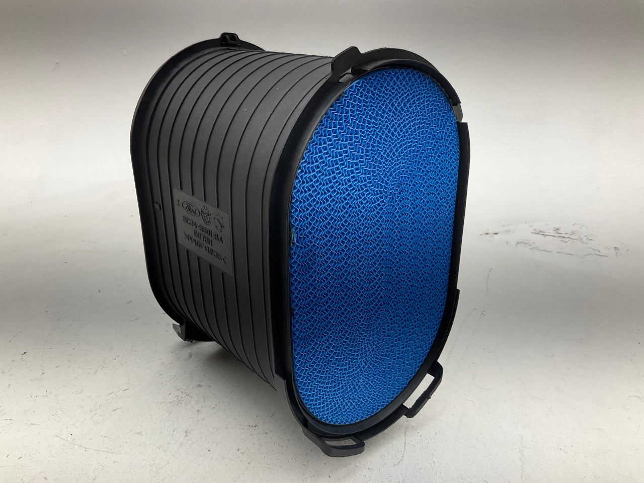NEW UNBOXED OEM Ford 6C34-9601-BA Air Filter 03-07 Ford F-250 F-350 6.0L DIESEL