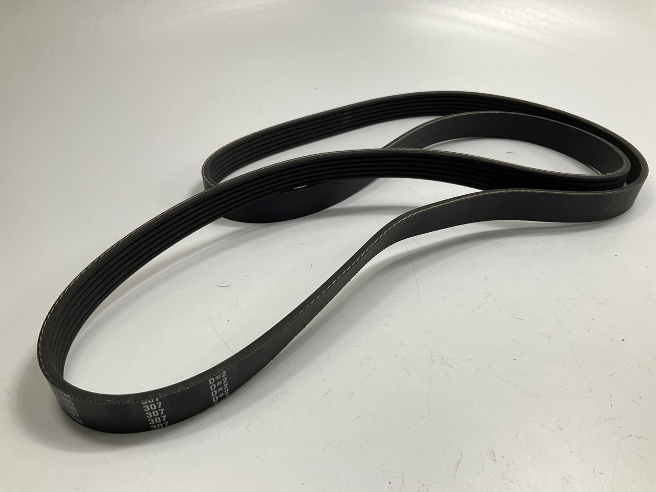 NEW - OUT OF BOX 6PK1650 Serpentine Belt