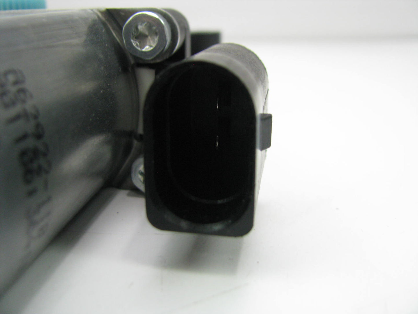 NEW OUT OF BOX OEM Ford 6S43-A27000-AD REAR RIGHT Power Window Motor 00-08 Focus