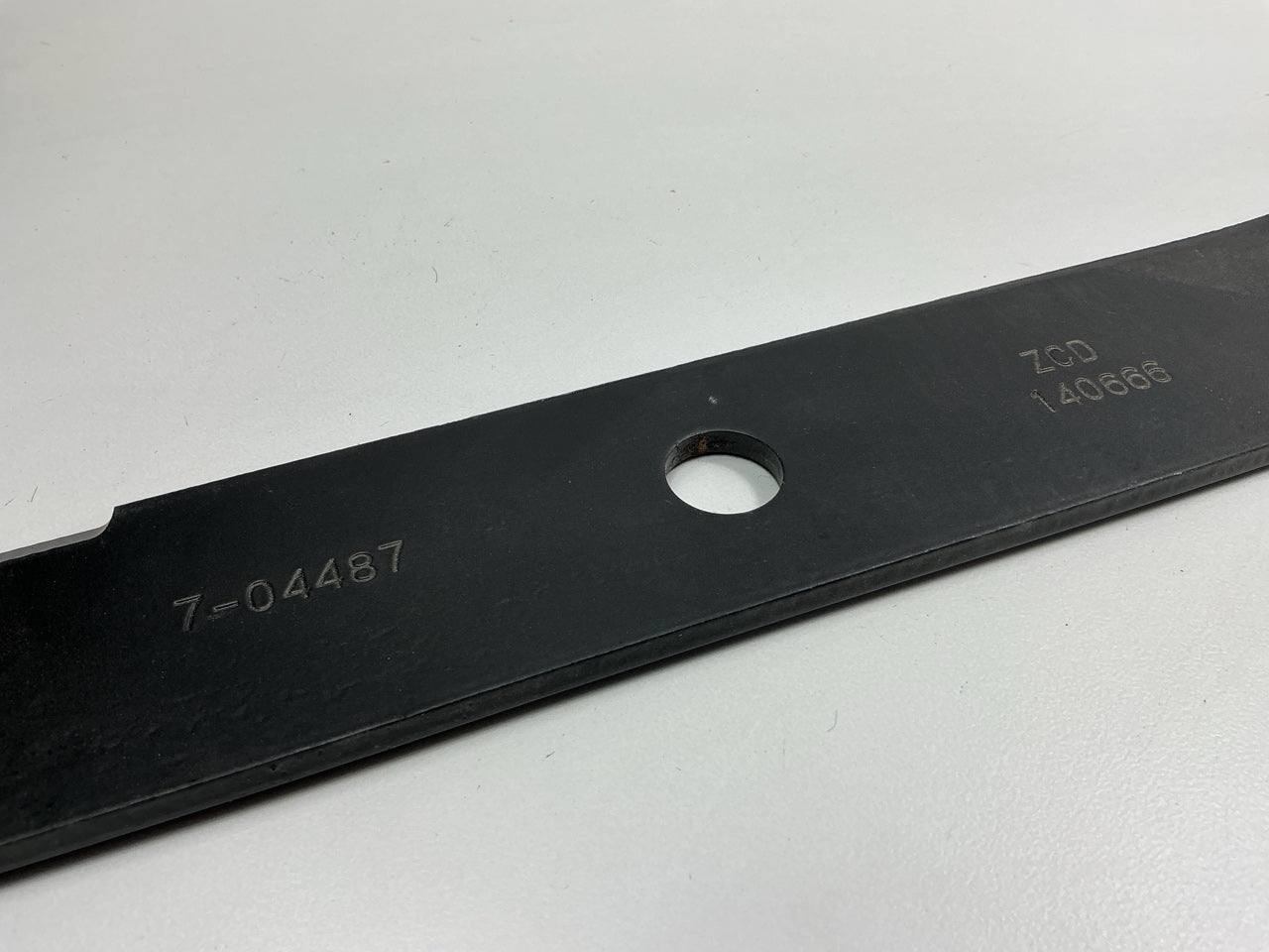 7-04487 16'' Lawn Mower Blade, Replacement For John Deere AM3110, M127466, M41967