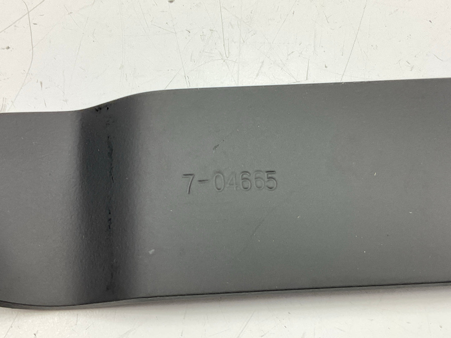 (2) 19-1/2'' Blades 91742HT, 97-107, 7-04665, 7-06420, 335-008, 335-012, 335-182