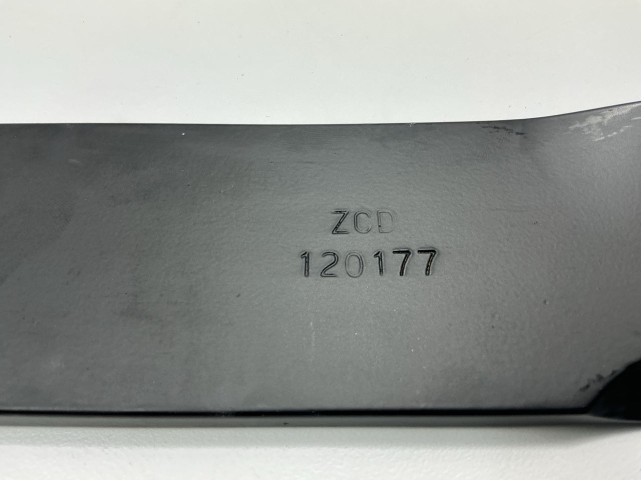 7-04672  20-1/2'' Lawnmower Blade For John Deere AM100538, M141785, M87622 M48452