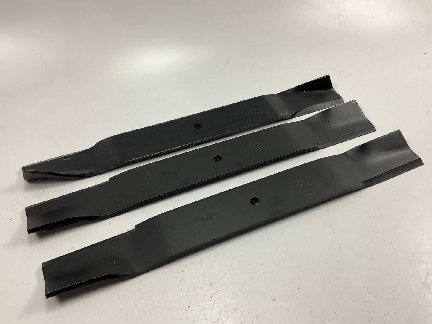 (3) NEW 7-04774 Lawn Mower 21'' Blades Grasshopper 61'' Cut, 320243, 7-9222, 70142