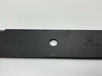 7-04793 21'' Rotary Notched Commercial Lawn Mower Blade, 5/8'' Hole 48111, 481708