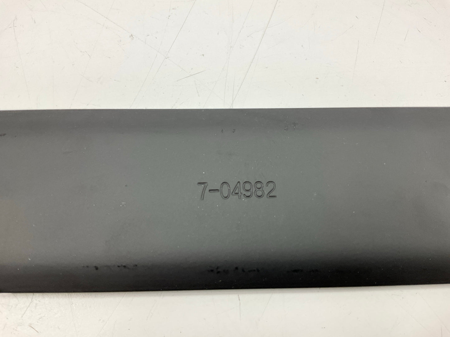7-04982 5 Point Star Lawn Mower Blade 20-3/4'' Long, 2-1/8'' Wide 130453