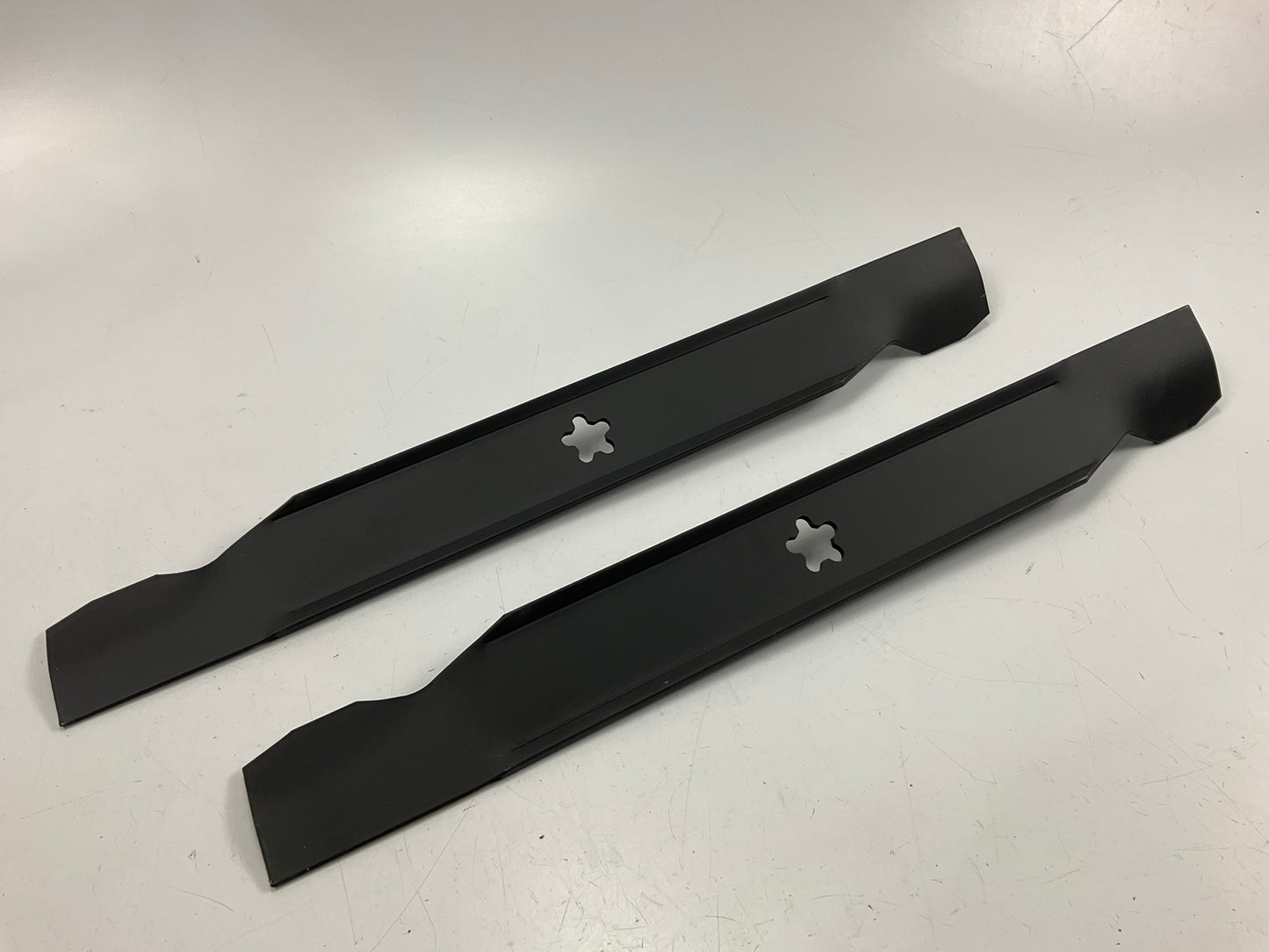 (2) 7-04983 Lawn Mower Blade 19-9/32'' Long, 2-1/4'' Wide, .140'' Thick, 5/8'' Star