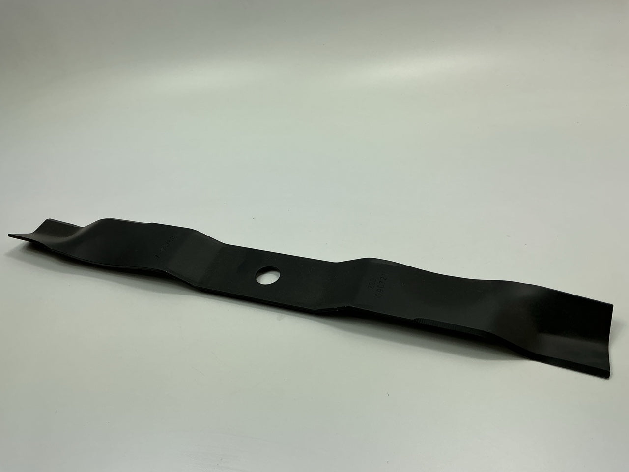 Private Label 7-06758 Lawn Mower Blade 21-1/8'' Scotts 495100, 95100, 95100E701