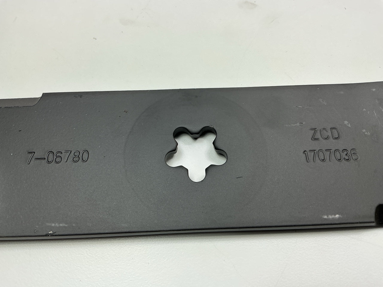 7-06780 Lawn Mower Blade 16-3/4'' High Lift 173920, 180054, 532173920