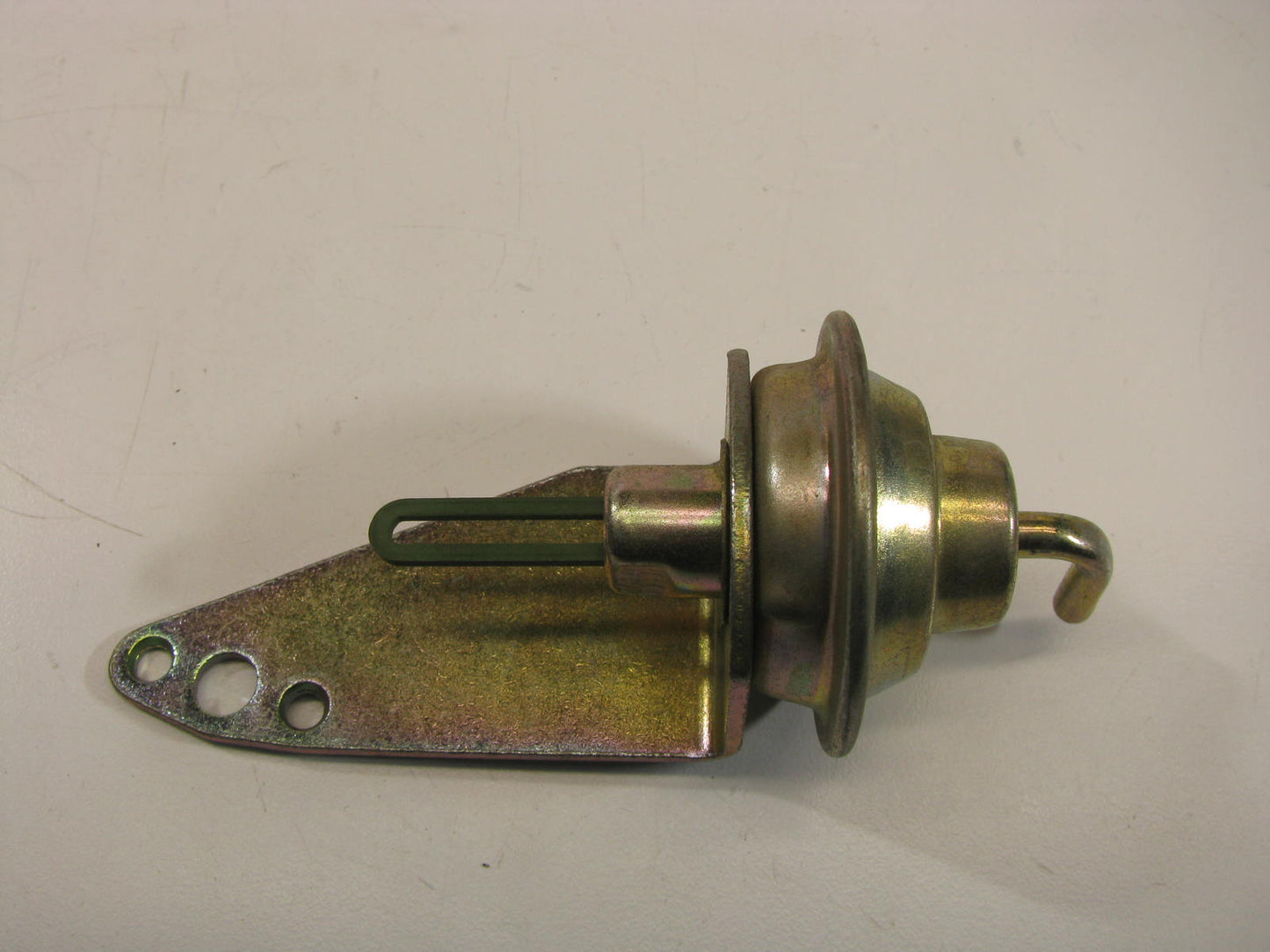 NEW - Out Of Box 7039 Carburetor Choke Pull-Off 1971-73 Oldsmobile Rochester 2GV