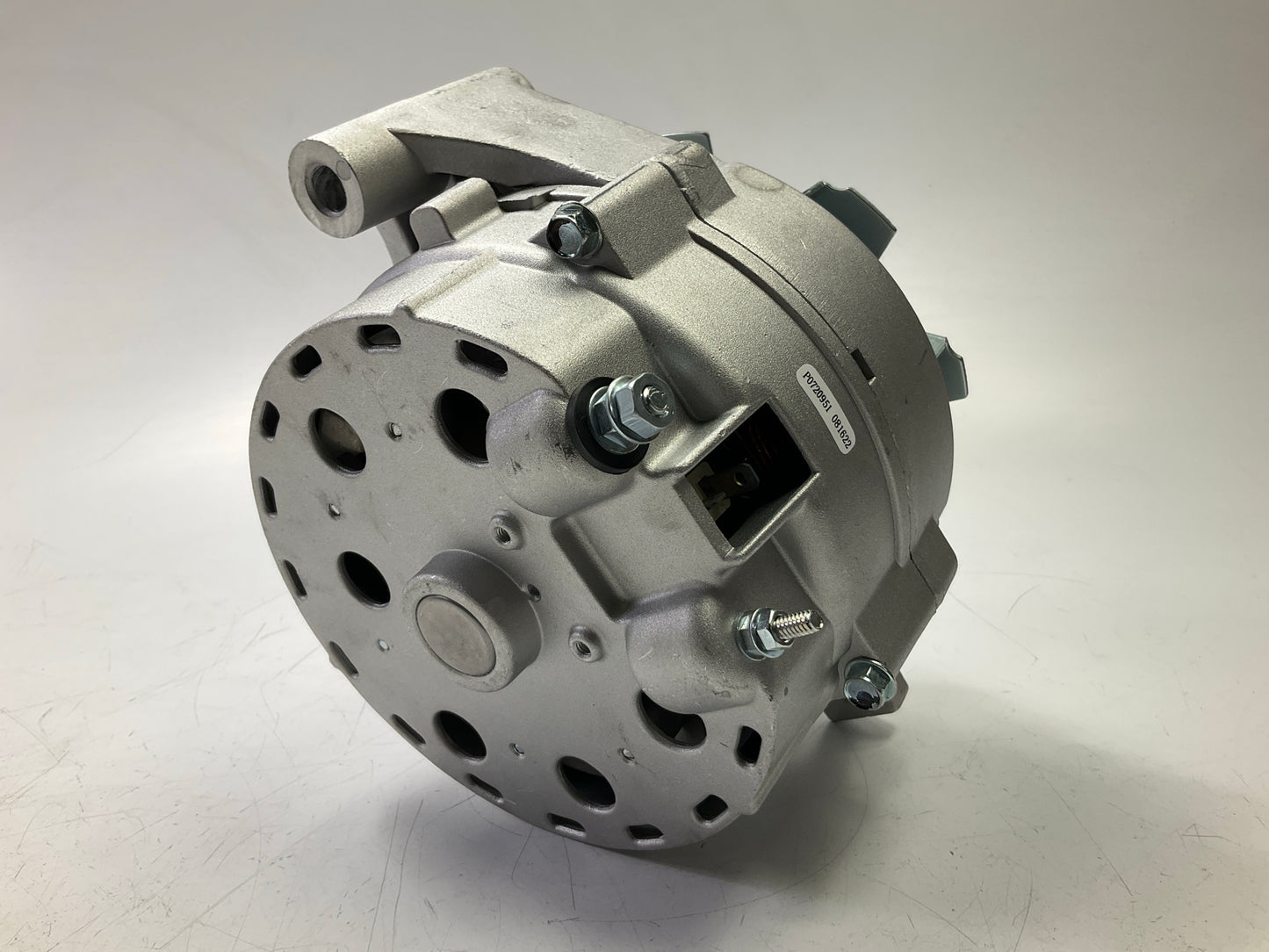 NEW 7074N-9 Alternator