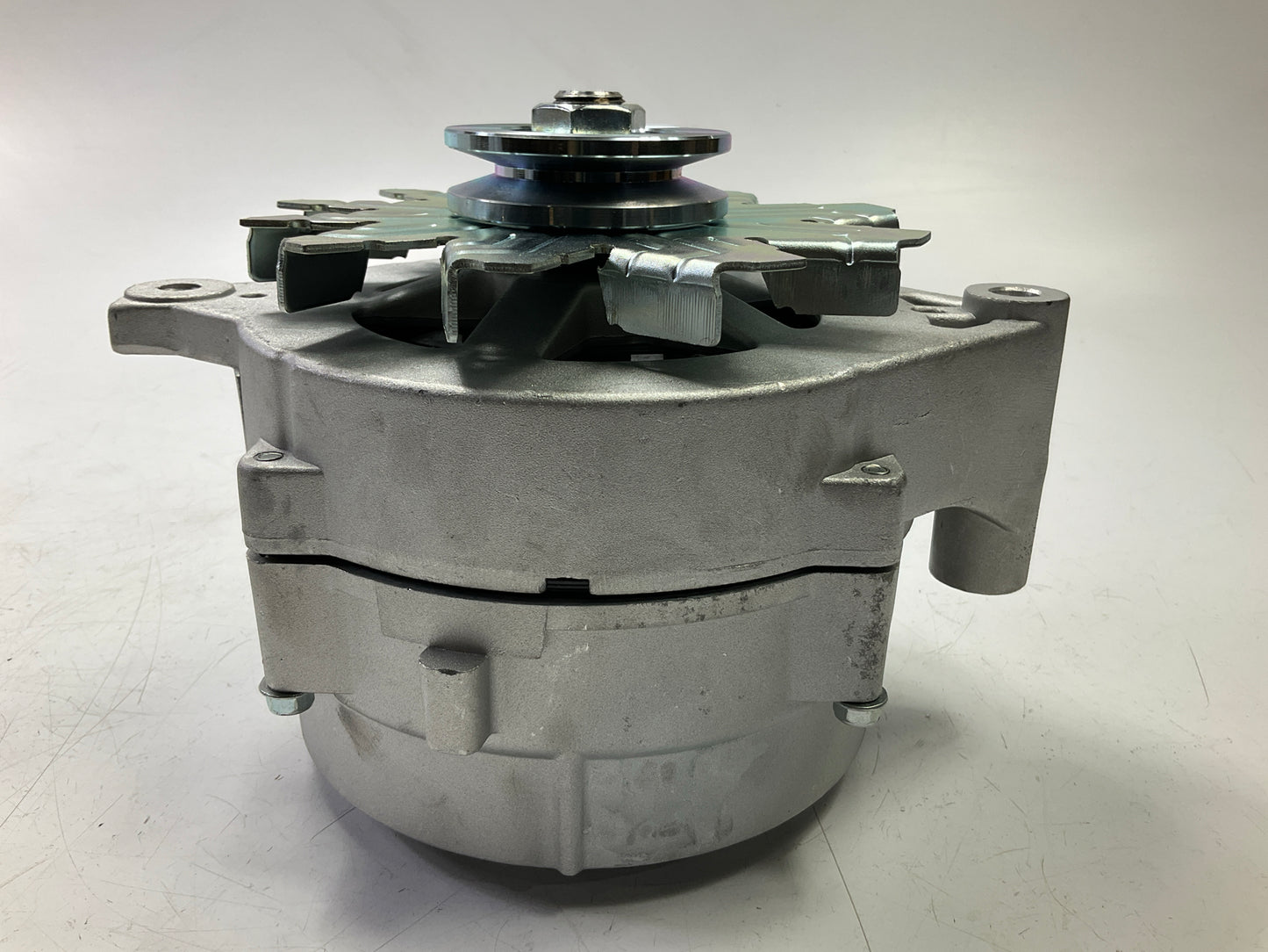 NEW 7074N-9 Alternator