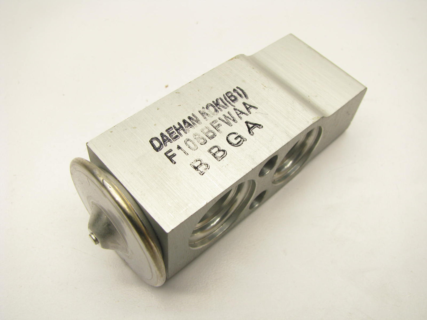 NEW - Out Of Box 709-0007 A/C Expansion Valve For 2001-2006 Hyundai Santa Fe