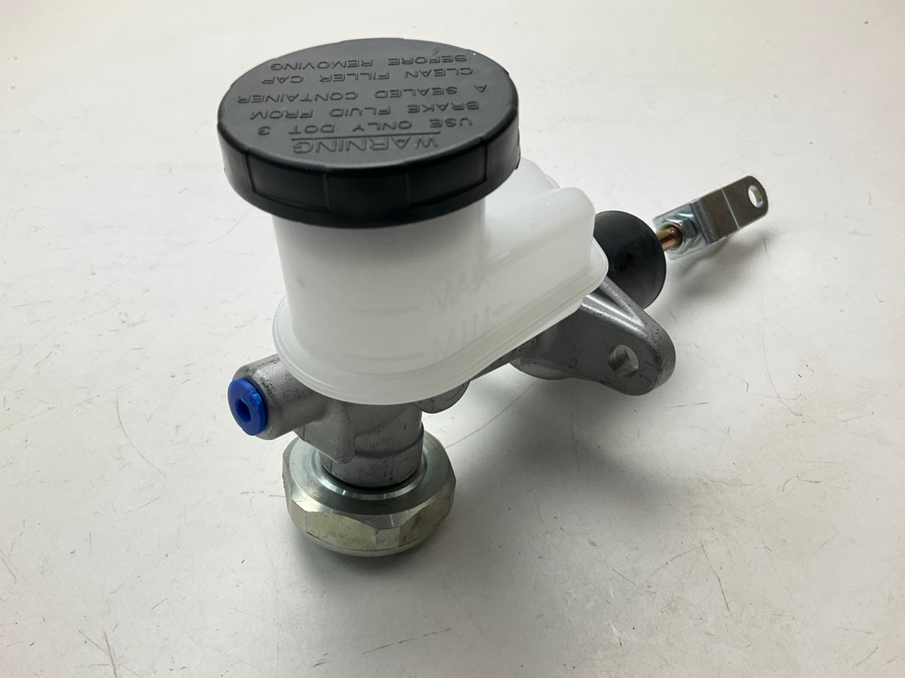 NEW - OUT OF BOX 72570 Clutch Master Cylinder