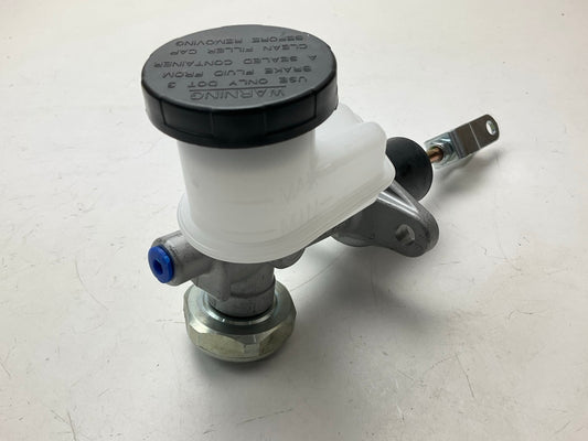 NEW - OUT OF BOX 72570 Clutch Master Cylinder