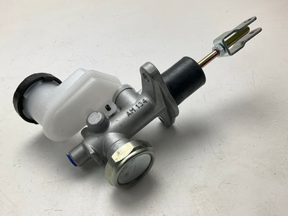 NEW - OUT OF BOX 72570 Clutch Master Cylinder