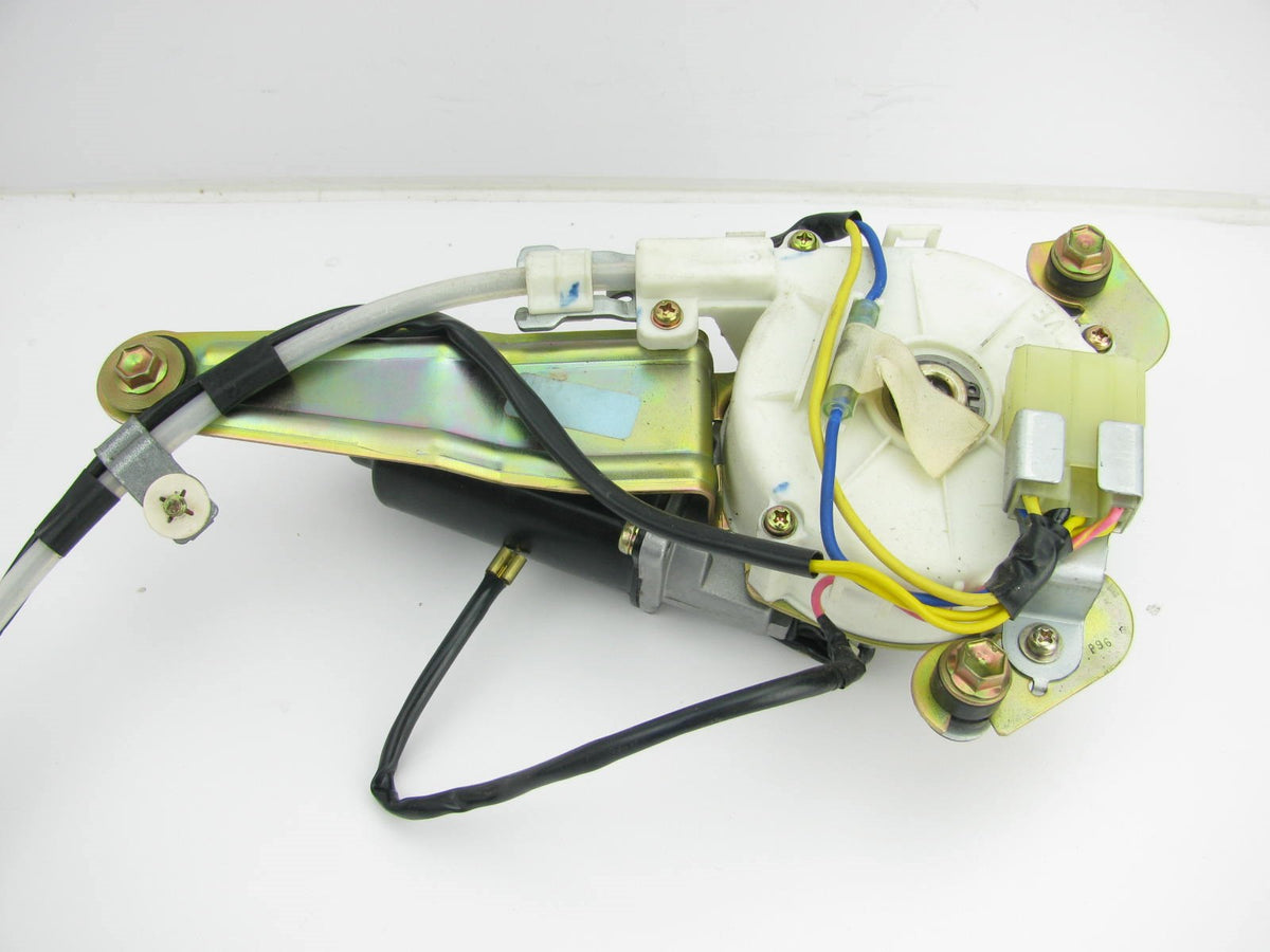NEW - OUT OF BOX - Left Hand Drivers Side Seat Belt Motor Denso 730551-7030