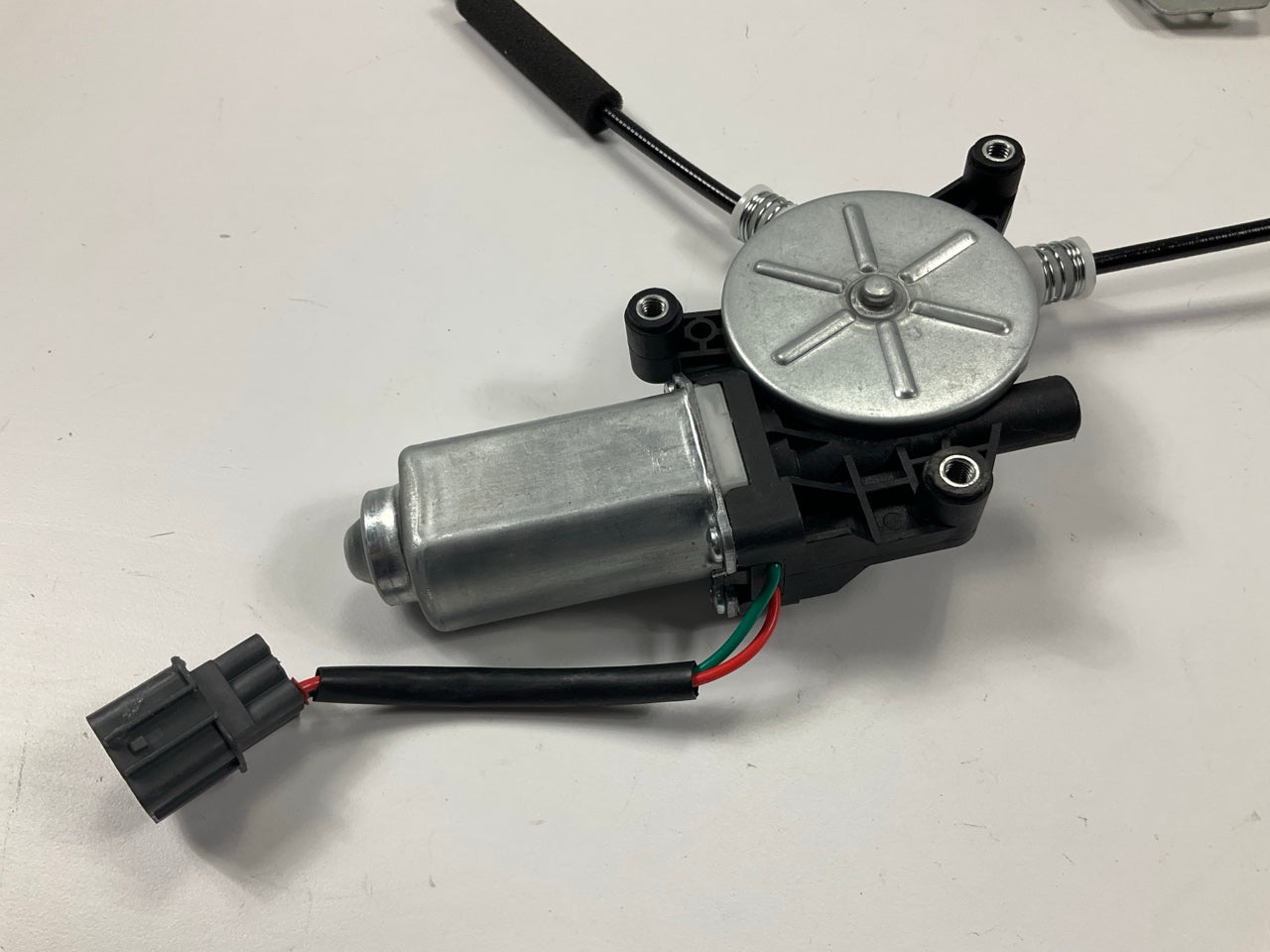 NEW - UNBOXED 741-307 Front Right Power Window Motor And Regulator Assembly