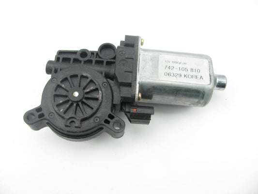 NEW - OUT OF BOX - 742-105 FRONT RIGHT Power Window Motor - 12 VOLT