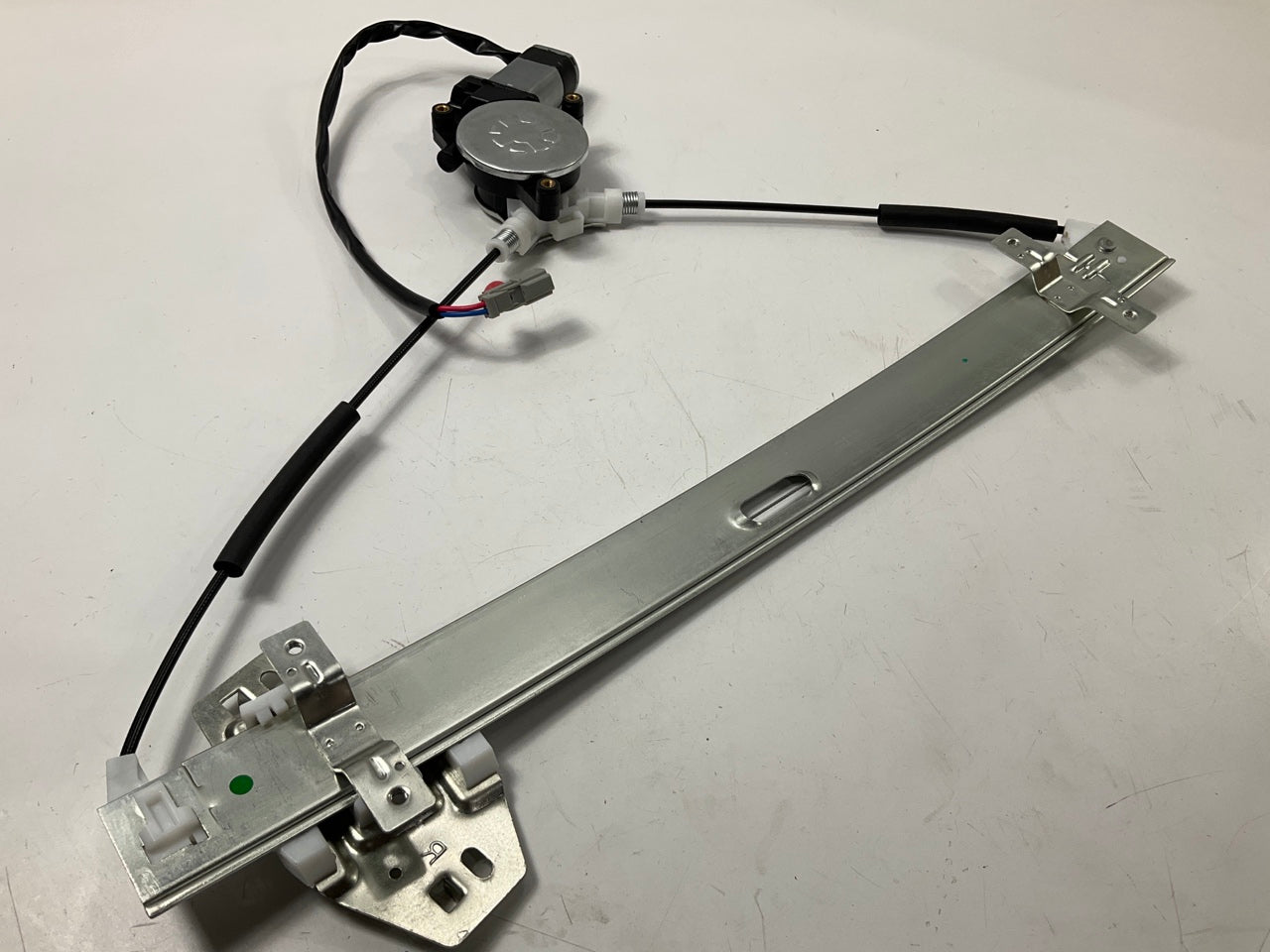 NEW - UNBOXED 748-132 Power Window Regulator Motor Assembly Front Right
