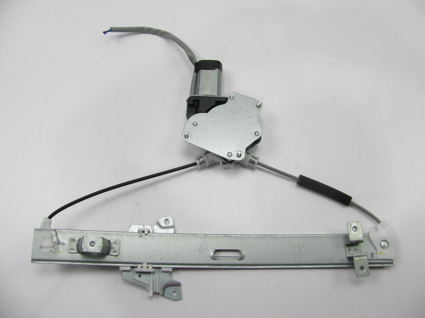 NEW - UNBOXED 748585 Rear Right Power Window Motor & Regulator 2004-2012 Galant