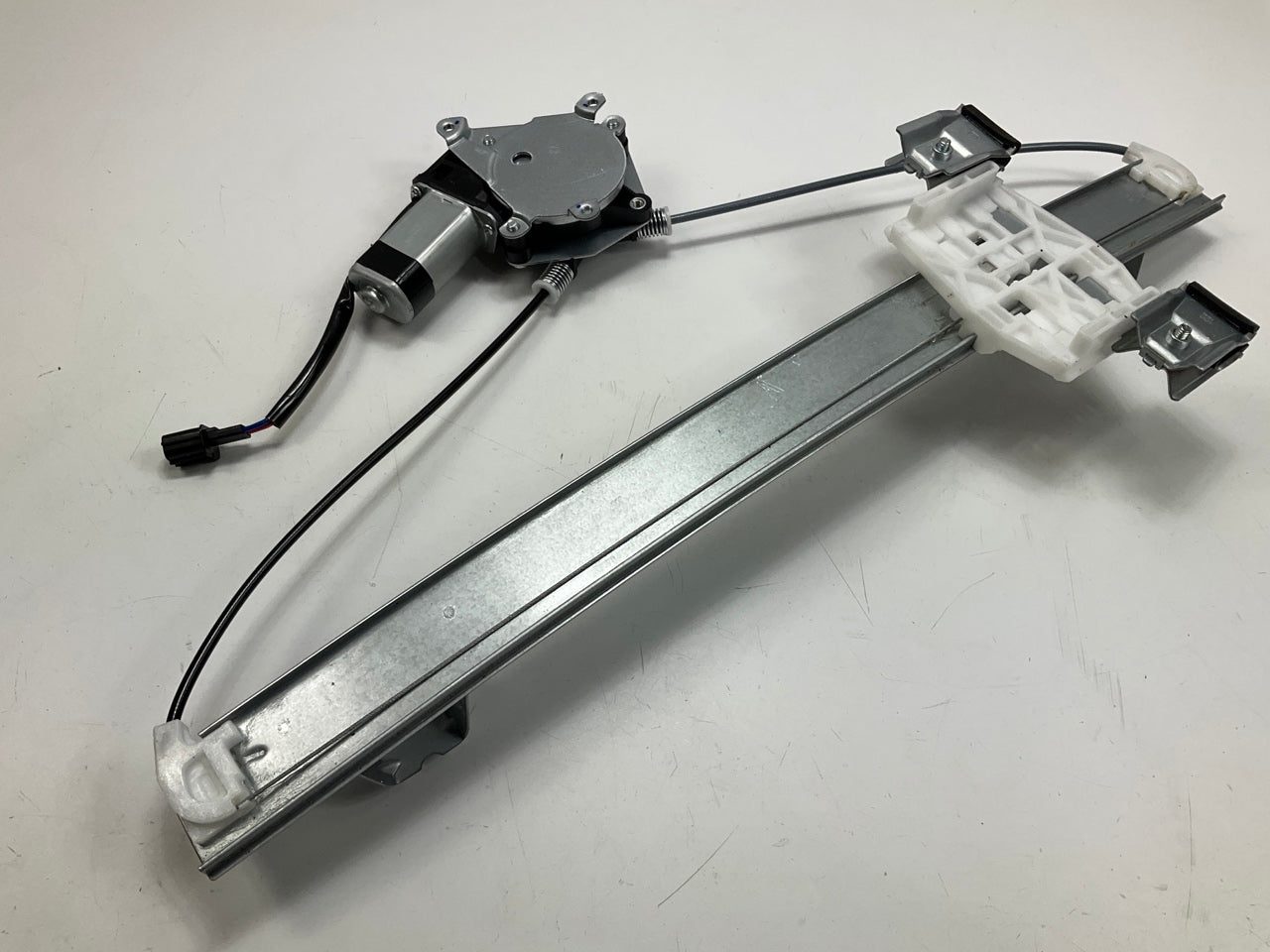 NEW - UNBOXED 751-261 Rear Right Power Window Motor And Regulator Assembly