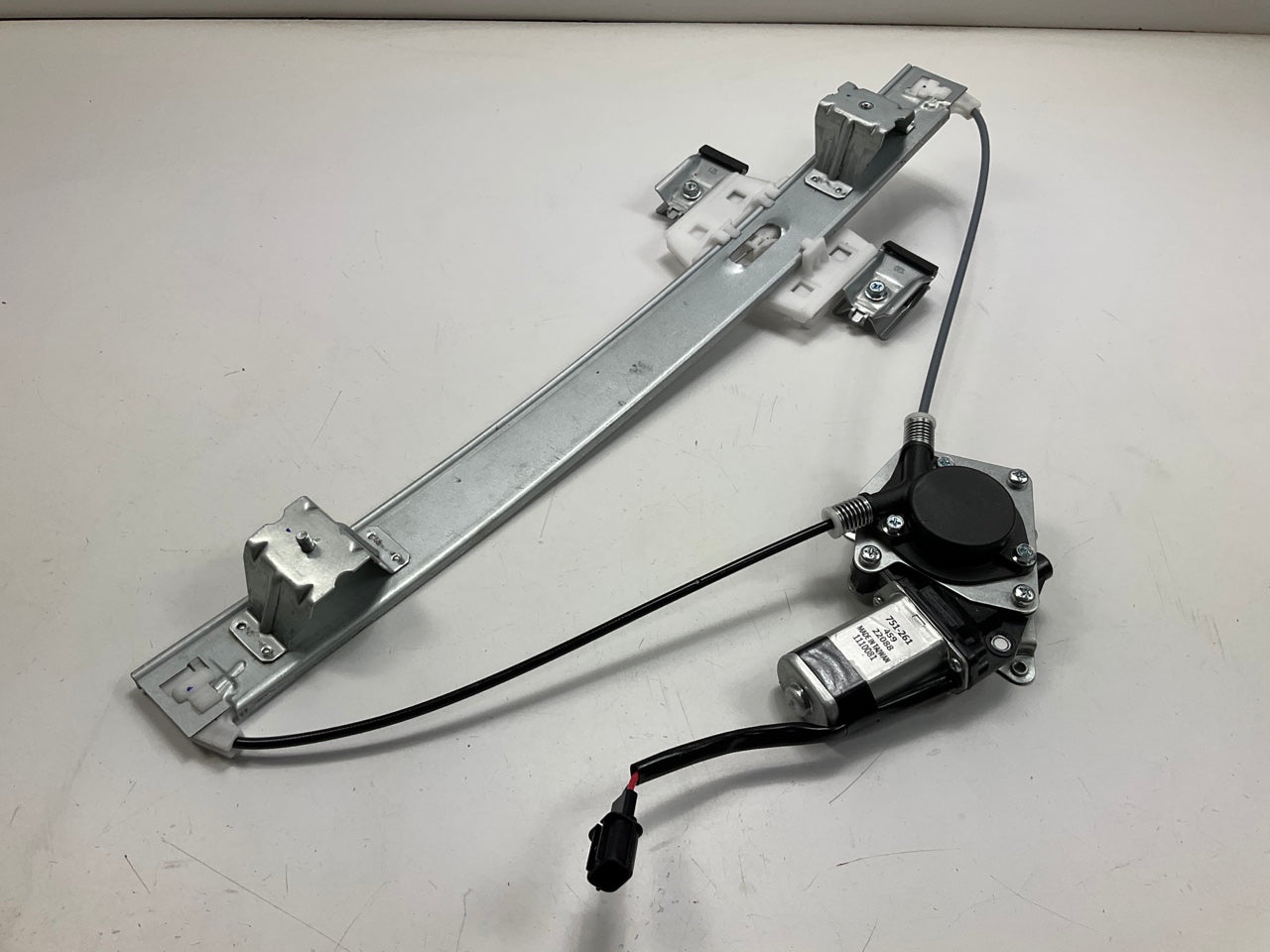 NEW - UNBOXED 751-261 Rear Right Power Window Motor And Regulator Assembly