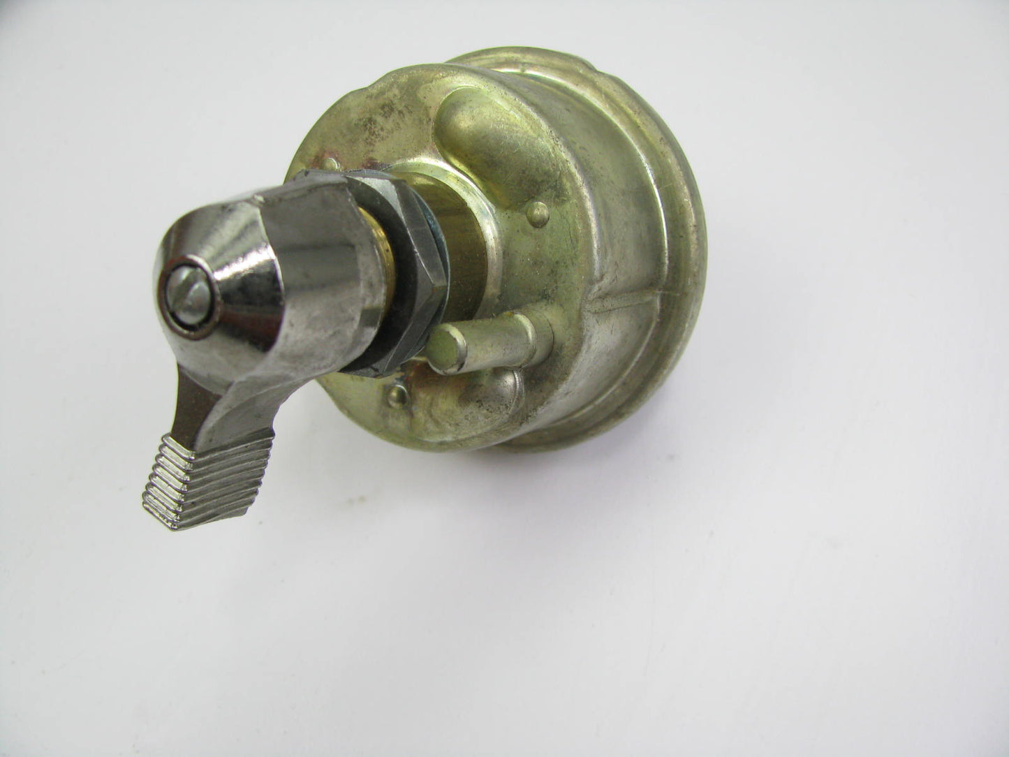 NEW OUT OF BOX COLE HERSEE 75910 Battery Master Switch 6-36V 125A Normally Open