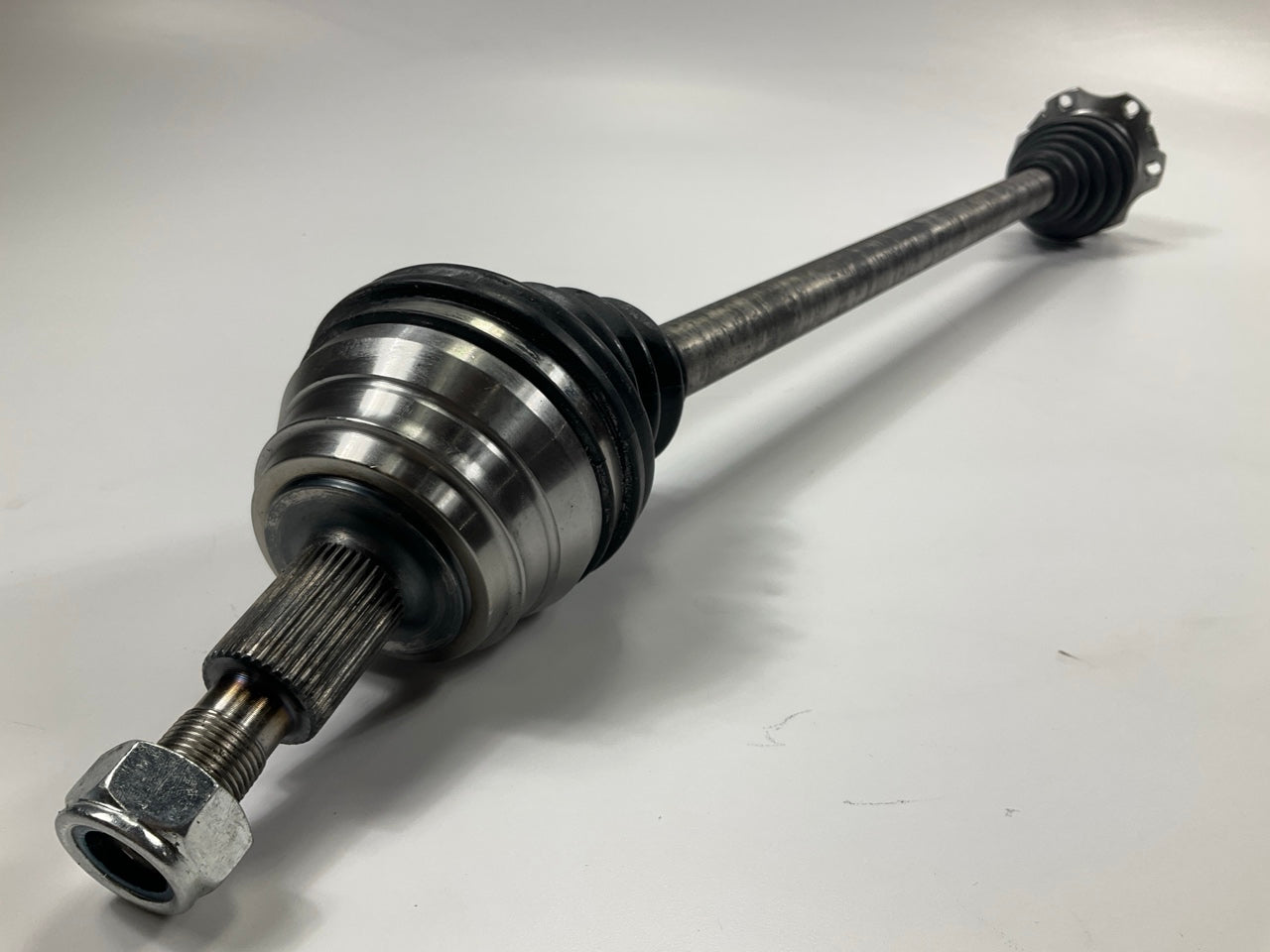 NEW - OUT OF BOX 75974 Front Right Manaul Trans CV Axle