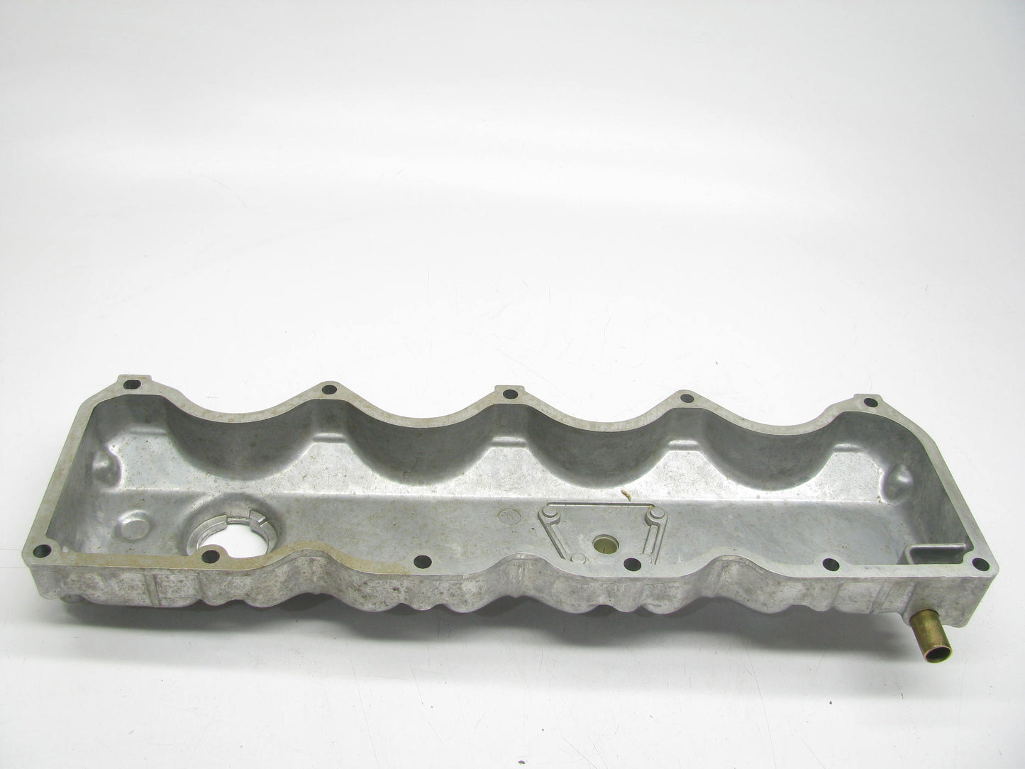 NEW UNBOXED Renault Trafic  2.1L Diesel Rocker Valve Cover 7700598249