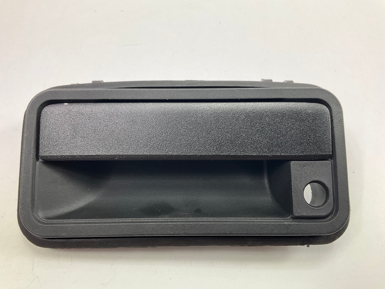 NEW - OUT OF BOX 77096CD Front Left Door Handle