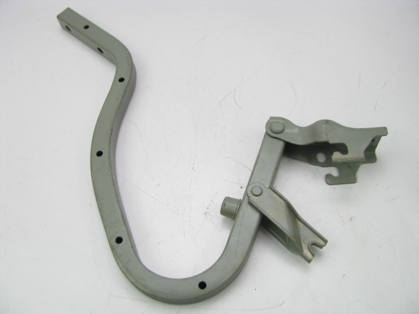 NEW - OUT OF BOX 792101G000 Left Trunk Lid Hinge For 2006-2011 Kia Rio