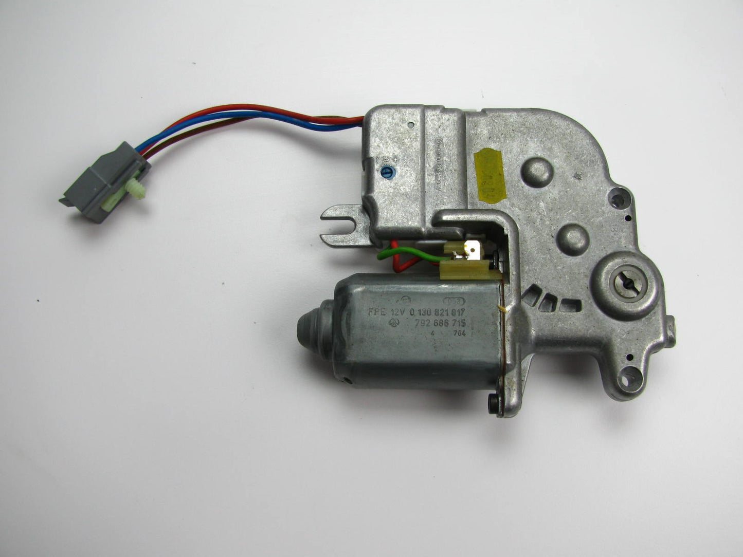 NEW OUT OF BOX 792686715 Sunroof Sun Roof Power Motor 1996-2001 Ford Explorer