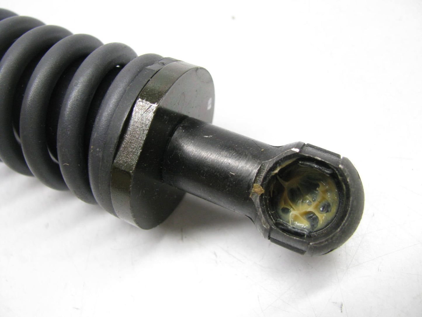 NEW - OUT OF BOX OEM VW Tailgate Lift Support 2004-2006 VW Touareg 7L6827550D