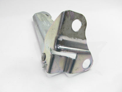 NEW UNBOXED 7L84-16800-AA Right Hood Hinge OEM 01-07 Escape, 01-06 Mazda Tribute