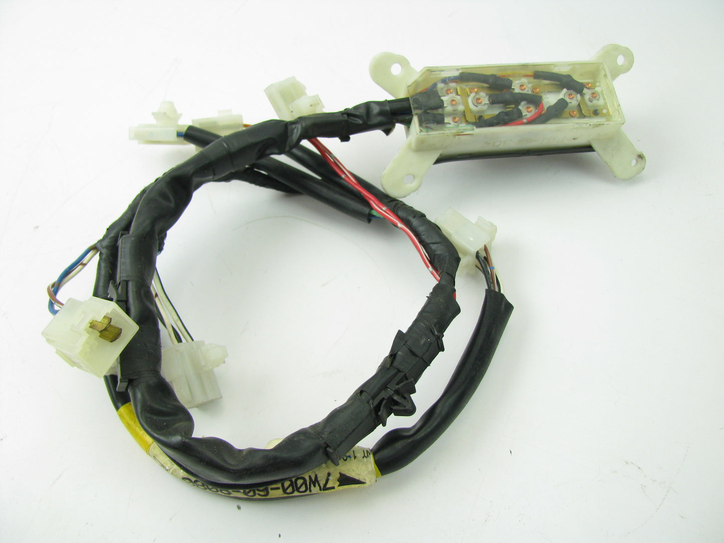 NEW - OUT OF BOX 7W00-60-8080 Front Right Power Seat Switch 1993-97 Ford Probe