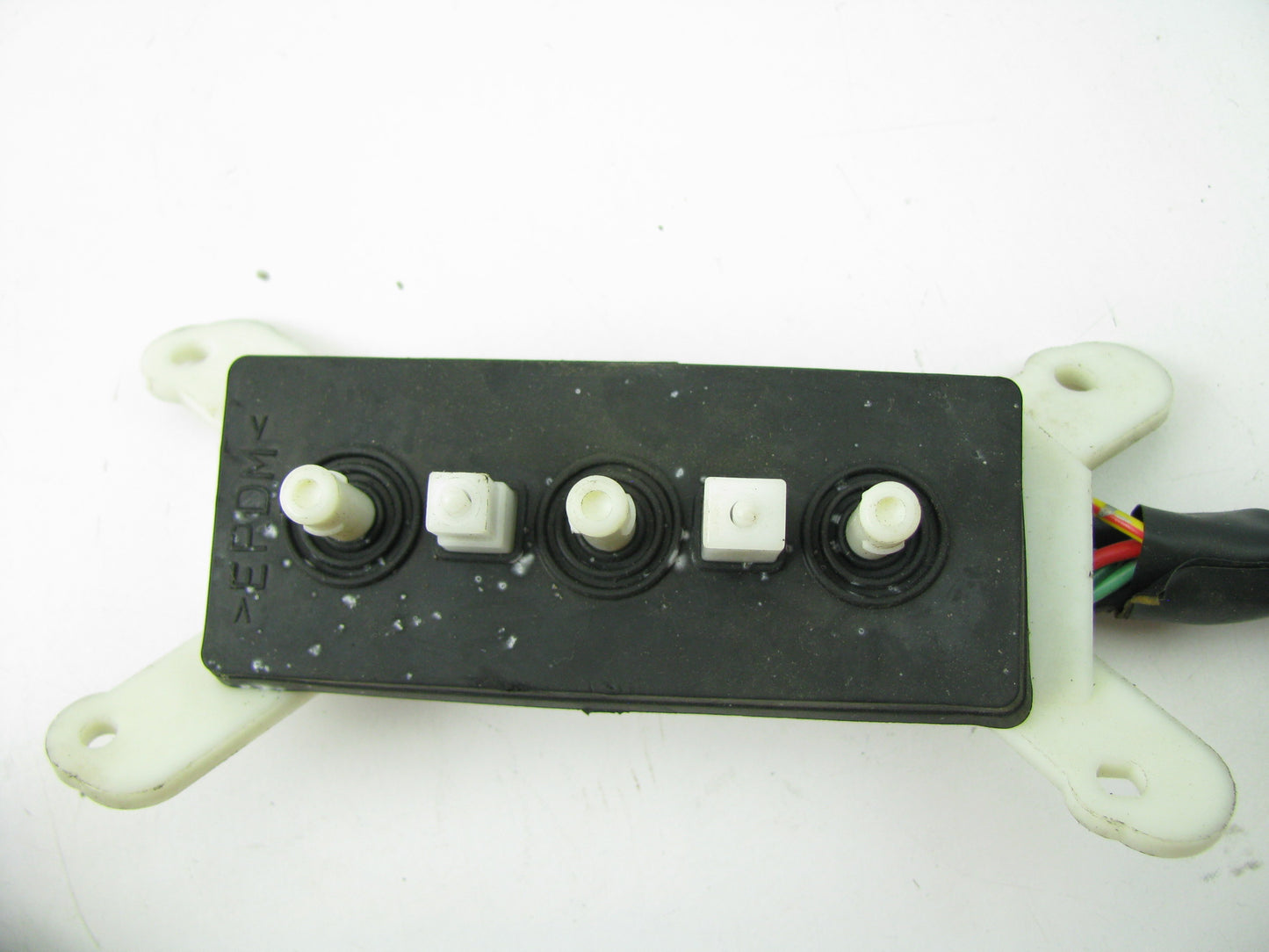 NEW - OUT OF BOX 7W00-60-8080 Front Right Power Seat Switch 1993-97 Ford Probe