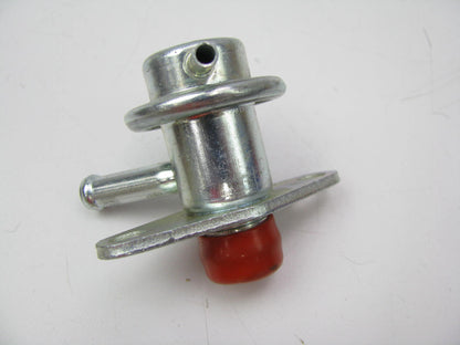 NEW - OUT OF BOX 800-292 Fuel Pressure Regulator 1992 Mitsubishi Eagle 1.8L 2.4L
