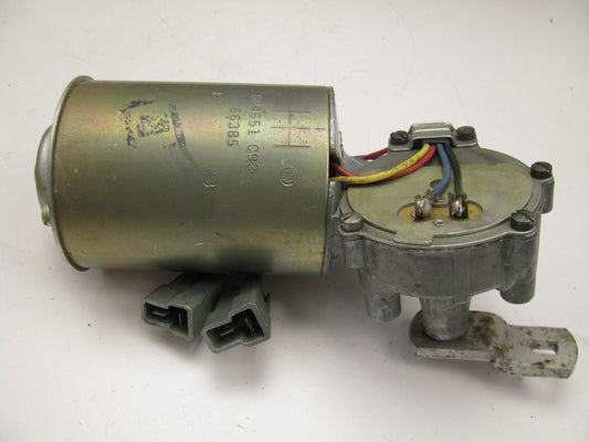 NEW - OUT OF BOX INTERNATIONAL 804651-C93 Windshield Wiper Motor 12V 66385