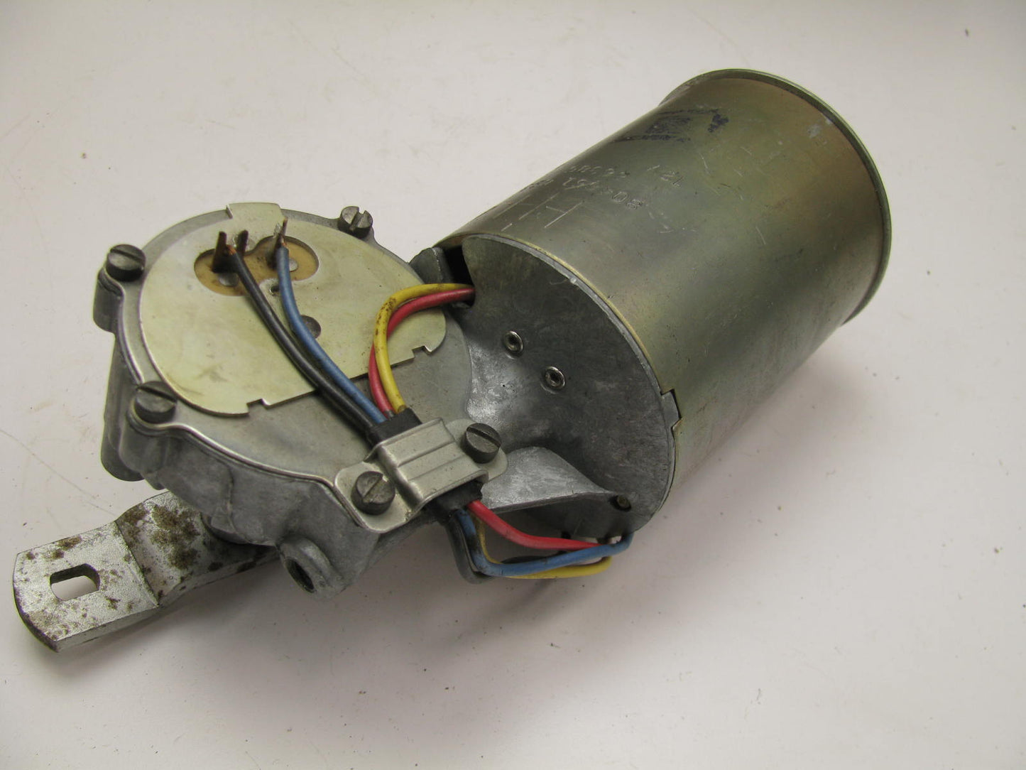 NEW - Out Of Box INTERNATIONAL 804651-C93 Windshield Wiper Motor 12V 66385