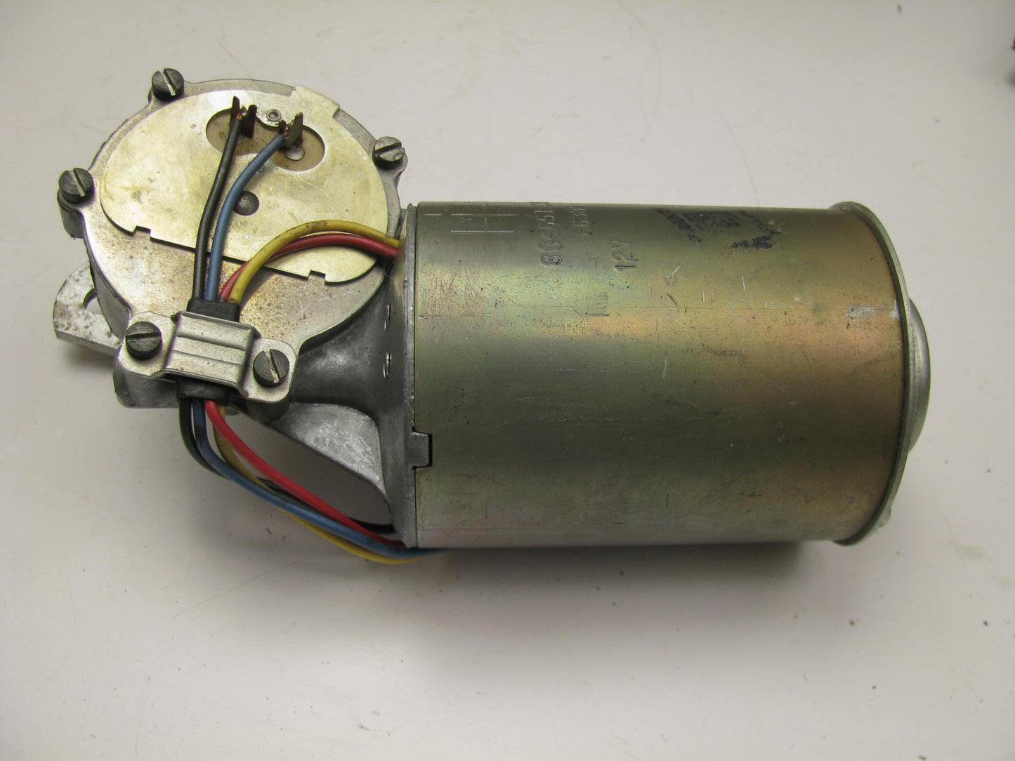 NEW - Out Of Box INTERNATIONAL 804651-C93 Windshield Wiper Motor 12V 66385