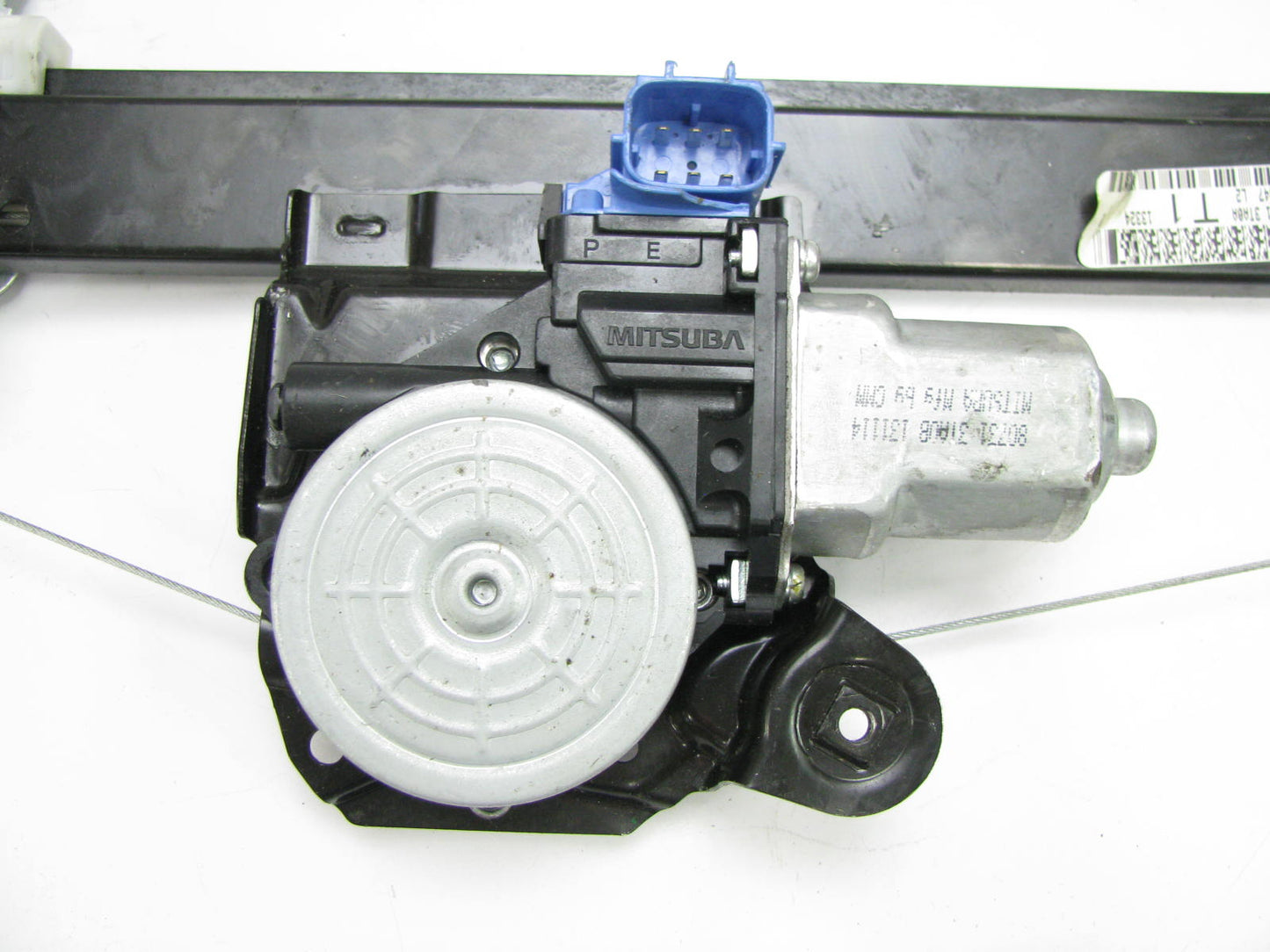 NEW - OUT OF BOX 80701-3TA0A Front Left Power Window Regulator For 13-16 Altima
