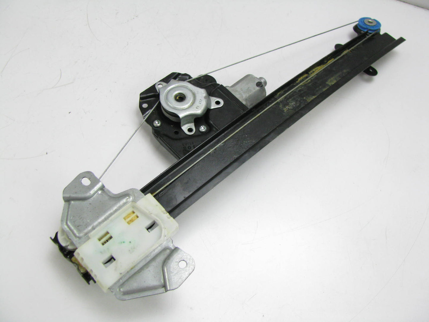 NEW - OUT OF BOX 80701-3TA0A Front Left Power Window Regulator For 13-16 Altima