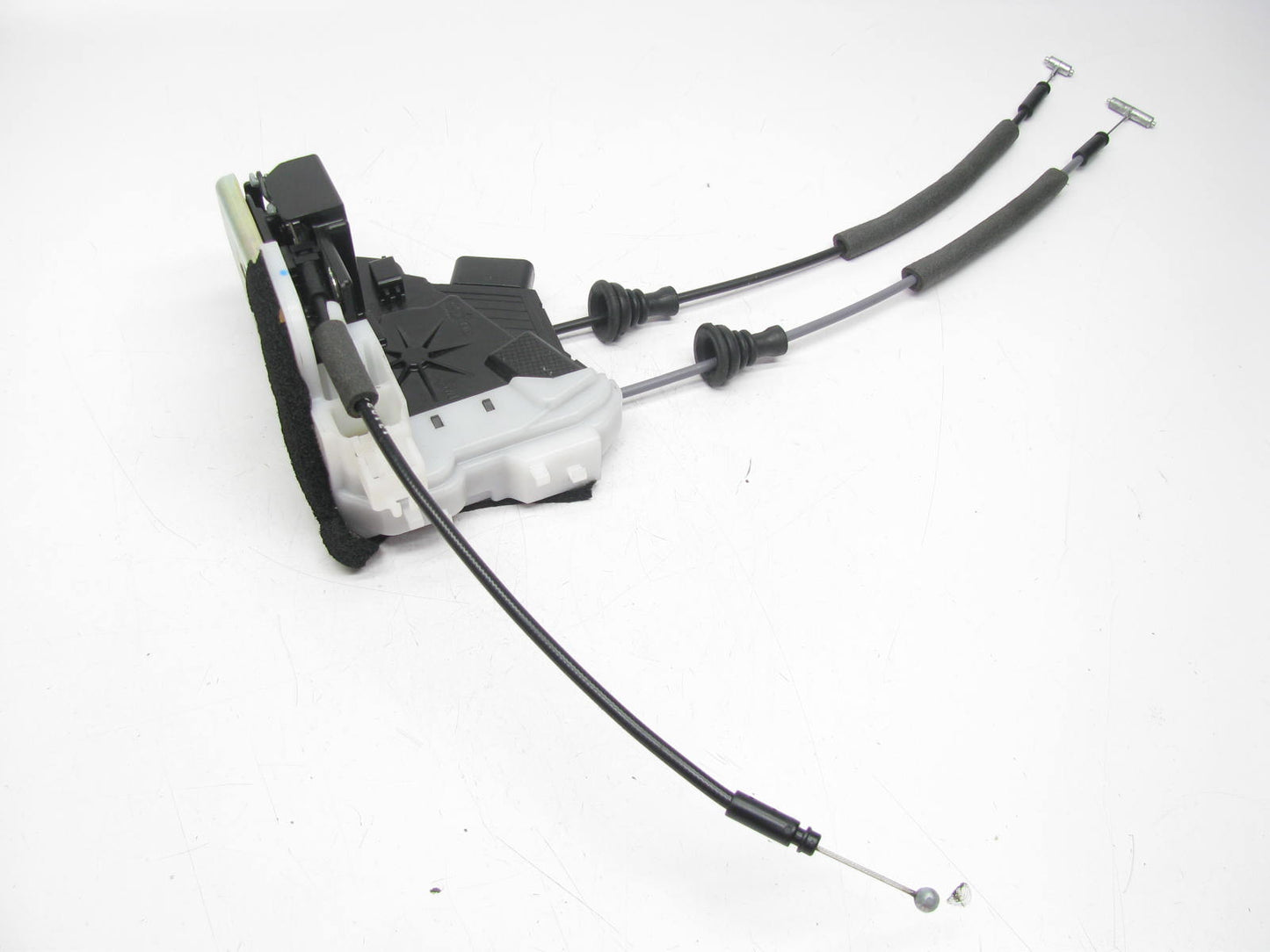 NEW UNBOXED Front Left Drivers Door Lock Latch Actuator OEM For 2011-13 Elantra